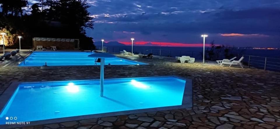 Aldi'S Guest House Vlorë Екстериор снимка