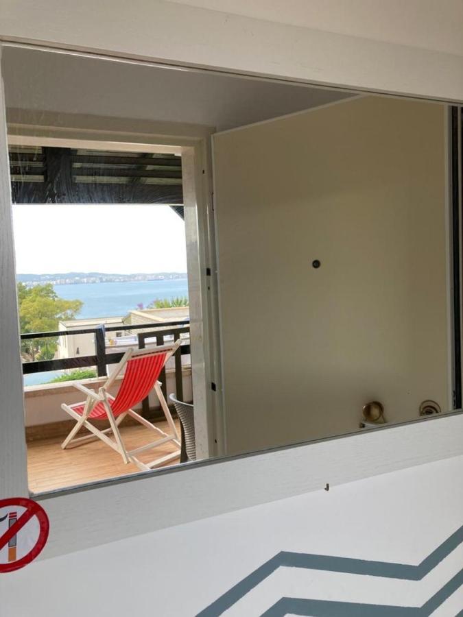 Aldi'S Guest House Vlorë Екстериор снимка